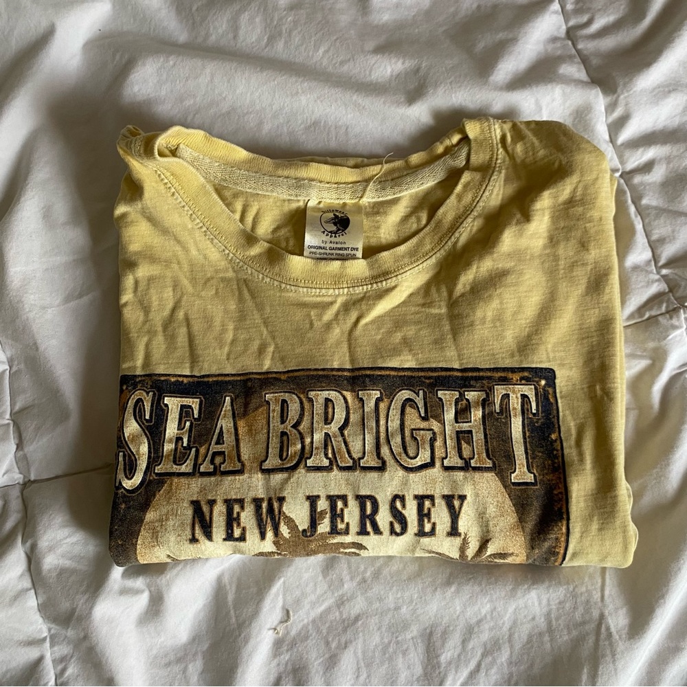 Graphic tee